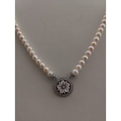 Collana da Donna in Argento 925% con Perle Bianche Coltivate 6/6,5mm Cammeo Centrale Sardonico