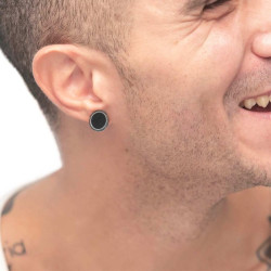 Mono Orecchino unisex Marlù 33OR0050-N a lobo tondo centro smalto nero con bordo trama puntinata