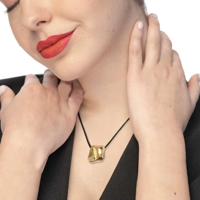 copia di Collana Donna Marlù 33CO0031G-N cordino con pendente quadrato irregolare martellato